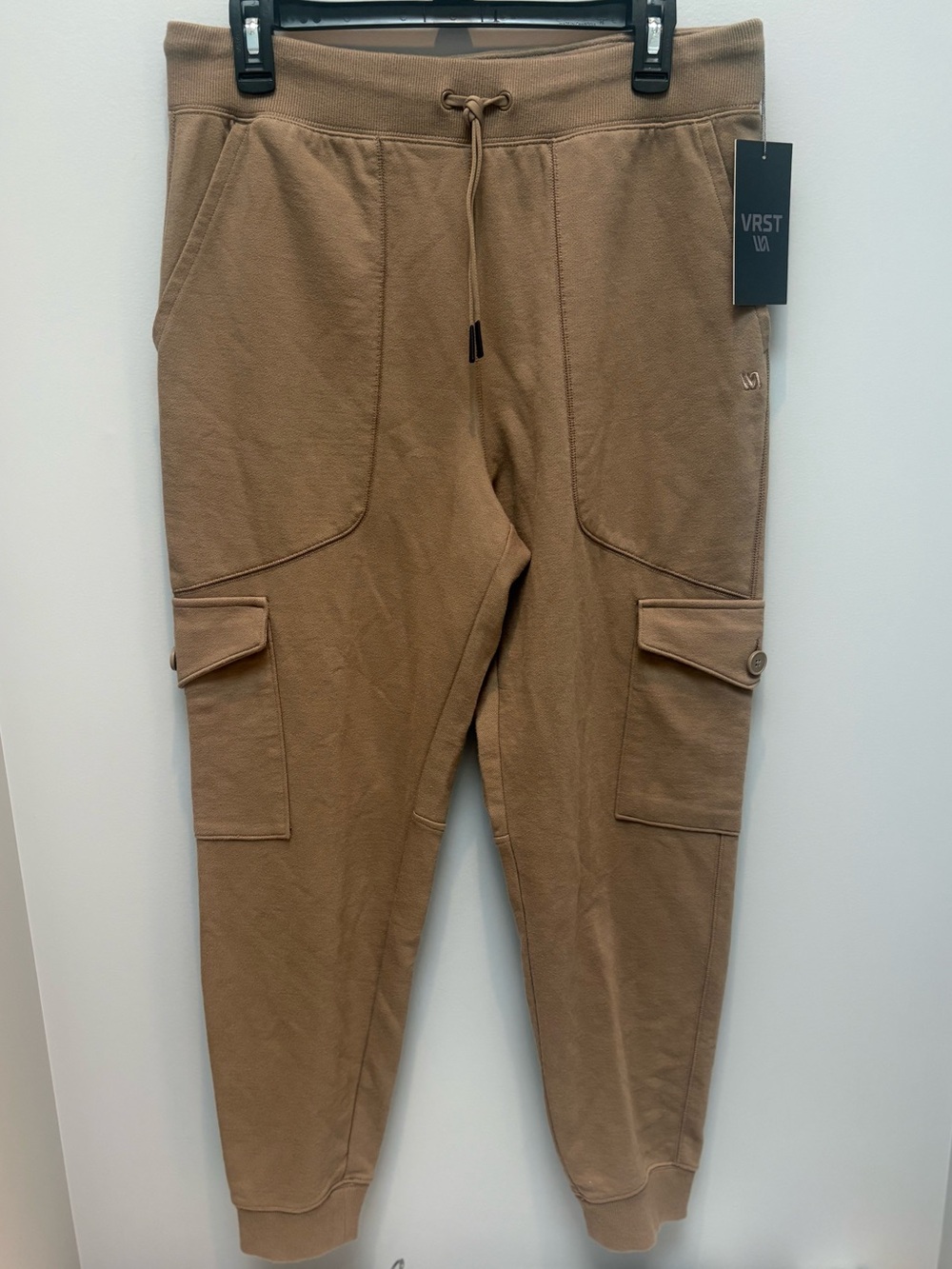 NWT VRST Commuter Jogger | Men’s Medium | Delta Brown